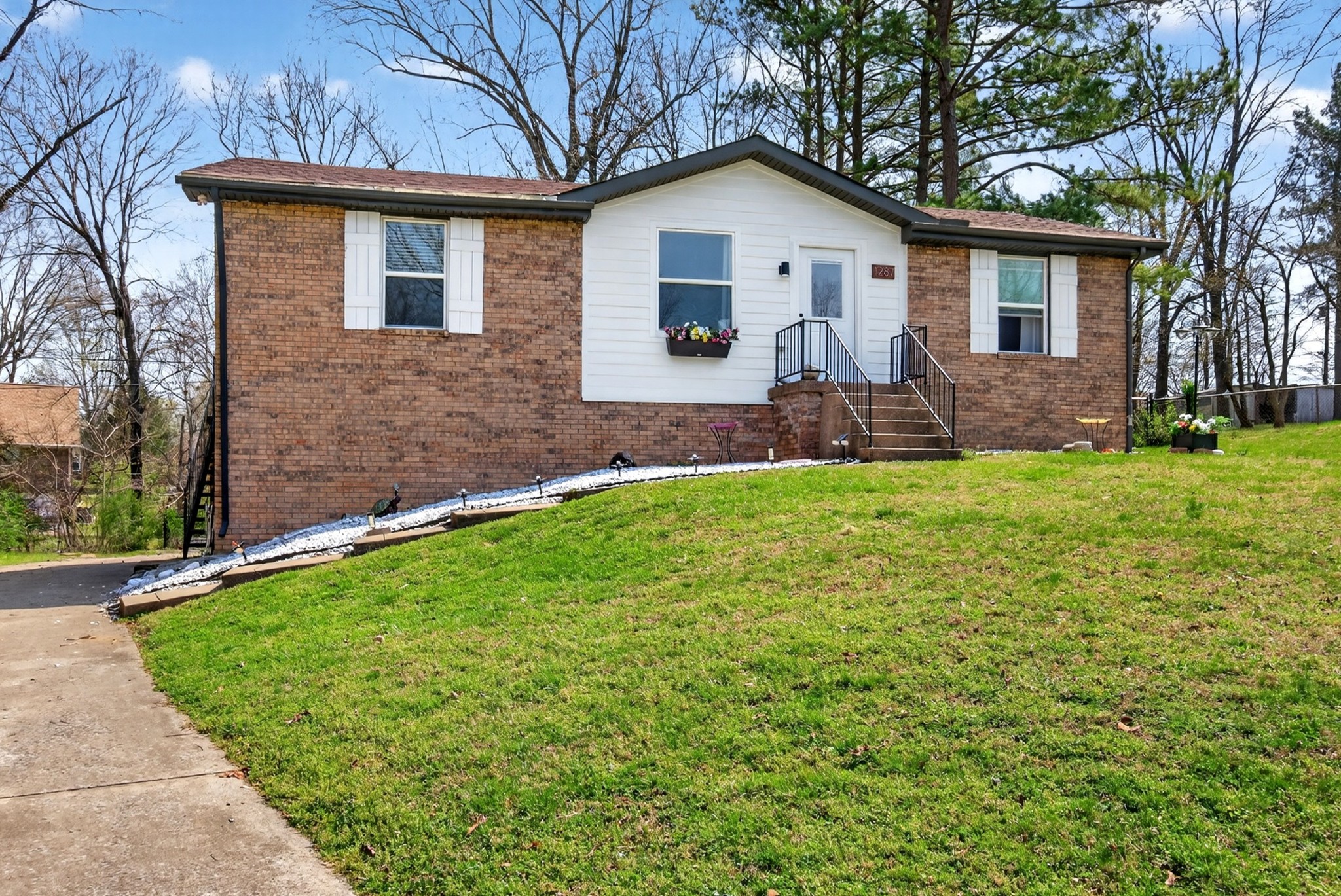 1287 Jostin Drive Clarksville TN 37040