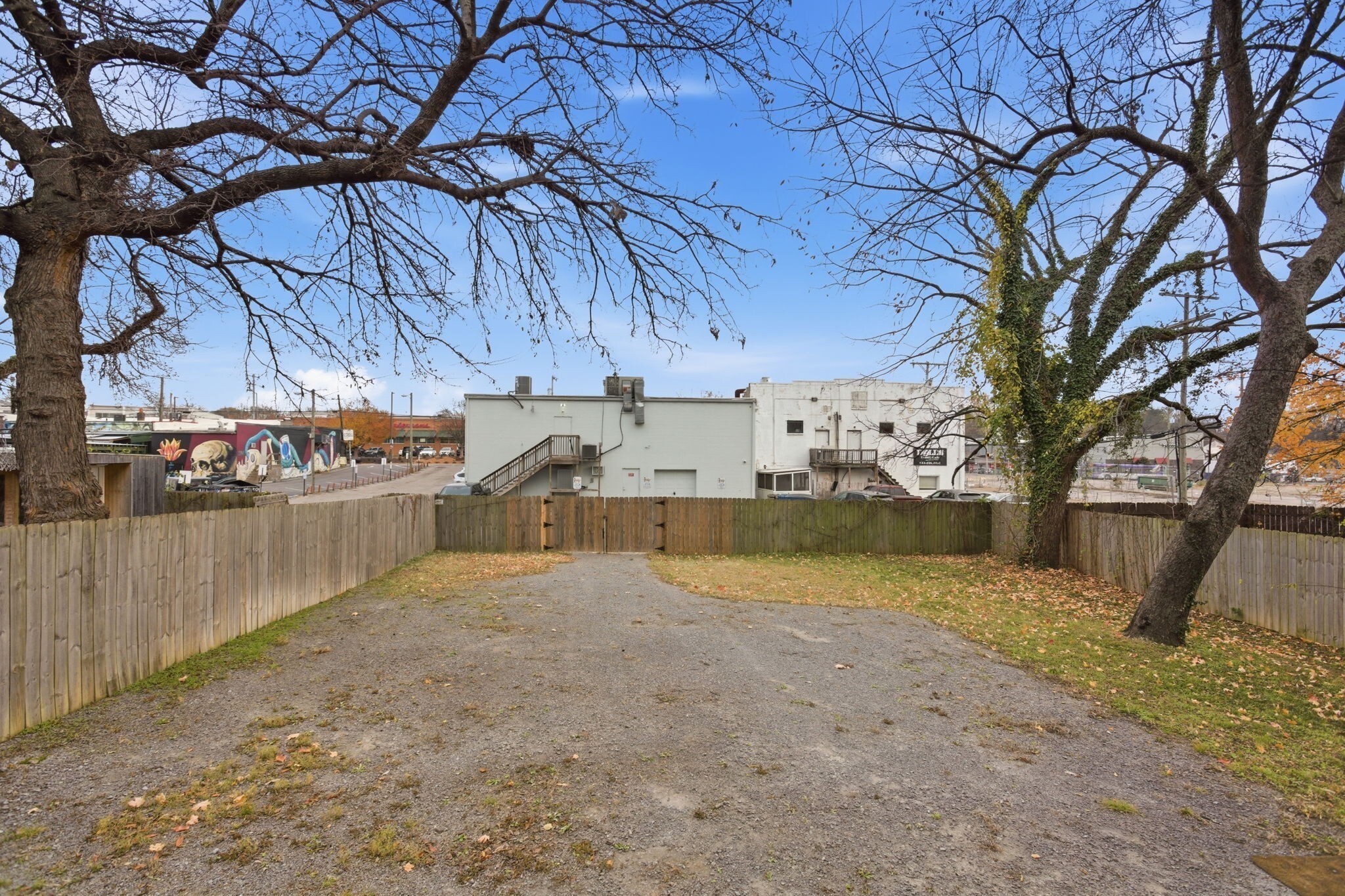 2502 Trevecca Avenue Nashville TN 37206