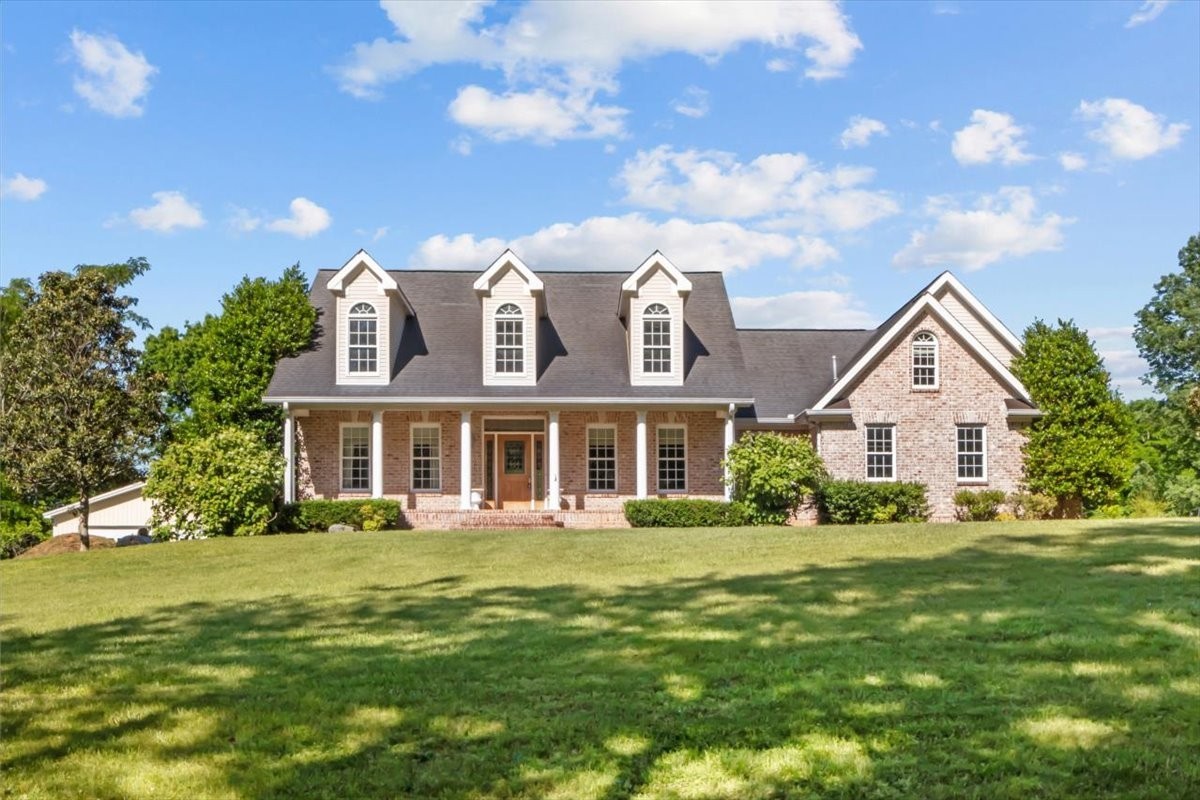 2440 Maple Grove Road Dickson TN 37055