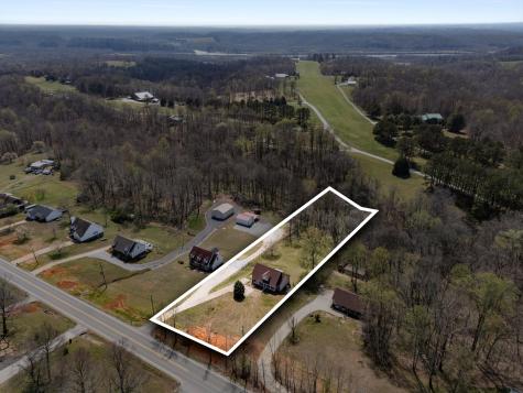 2789 Highway 12, N Chapmansboro TN 37035