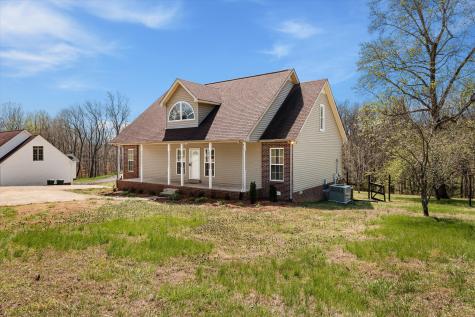 2789 Highway 12, N Chapmansboro TN 37035
