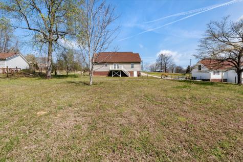 2789 Highway 12, N Chapmansboro TN 37035