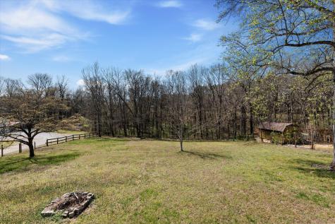 2789 Highway 12, N Chapmansboro TN 37035