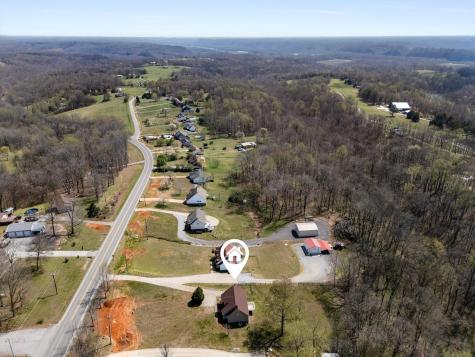 2789 Highway 12, N Chapmansboro TN 37035
