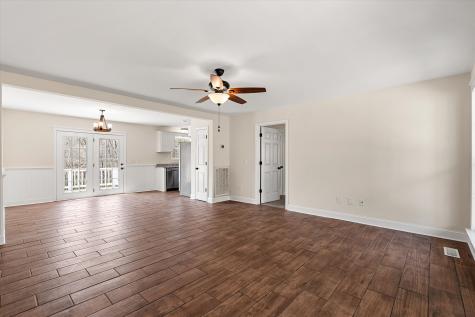 2789 Highway 12, N Chapmansboro TN 37035