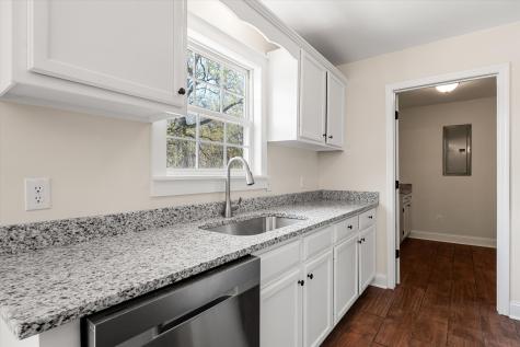 2789 Highway 12, N Chapmansboro TN 37035
