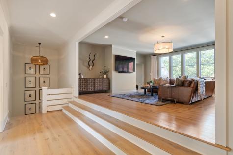 3960 Woodlawn Drive Nashville TN 37205