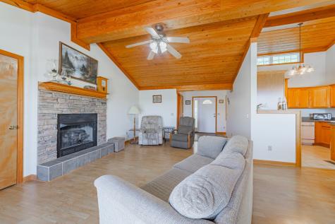 1927 Laurel Lake Drive Monteagle TN 37356