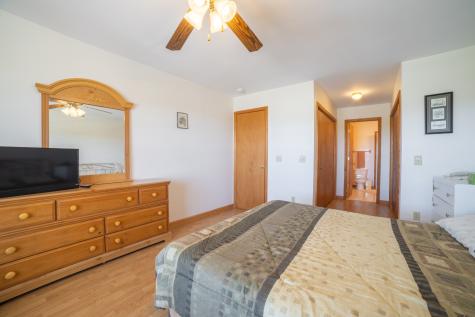 1927 Laurel Lake Drive Monteagle TN 37356