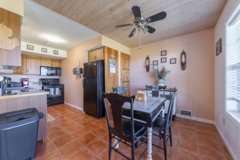 1927 Laurel Lake Drive Monteagle TN 37356