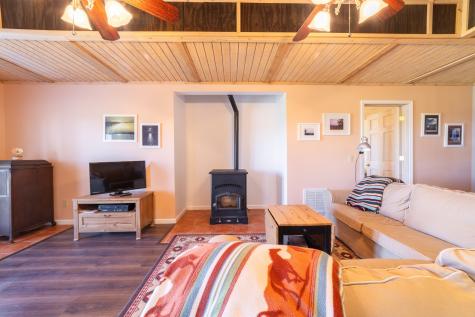 1927 Laurel Lake Drive Monteagle TN 37356