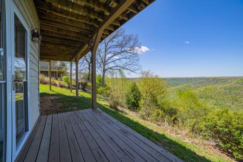 1927 Laurel Lake Drive Monteagle TN 37356