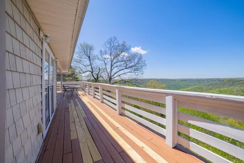 1927 Laurel Lake Drive Monteagle TN 37356