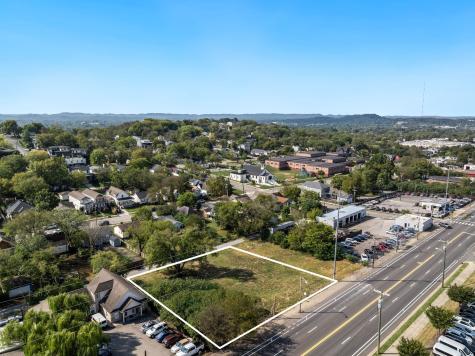 3509 Charlotte Ave, W Nashville TN 37209