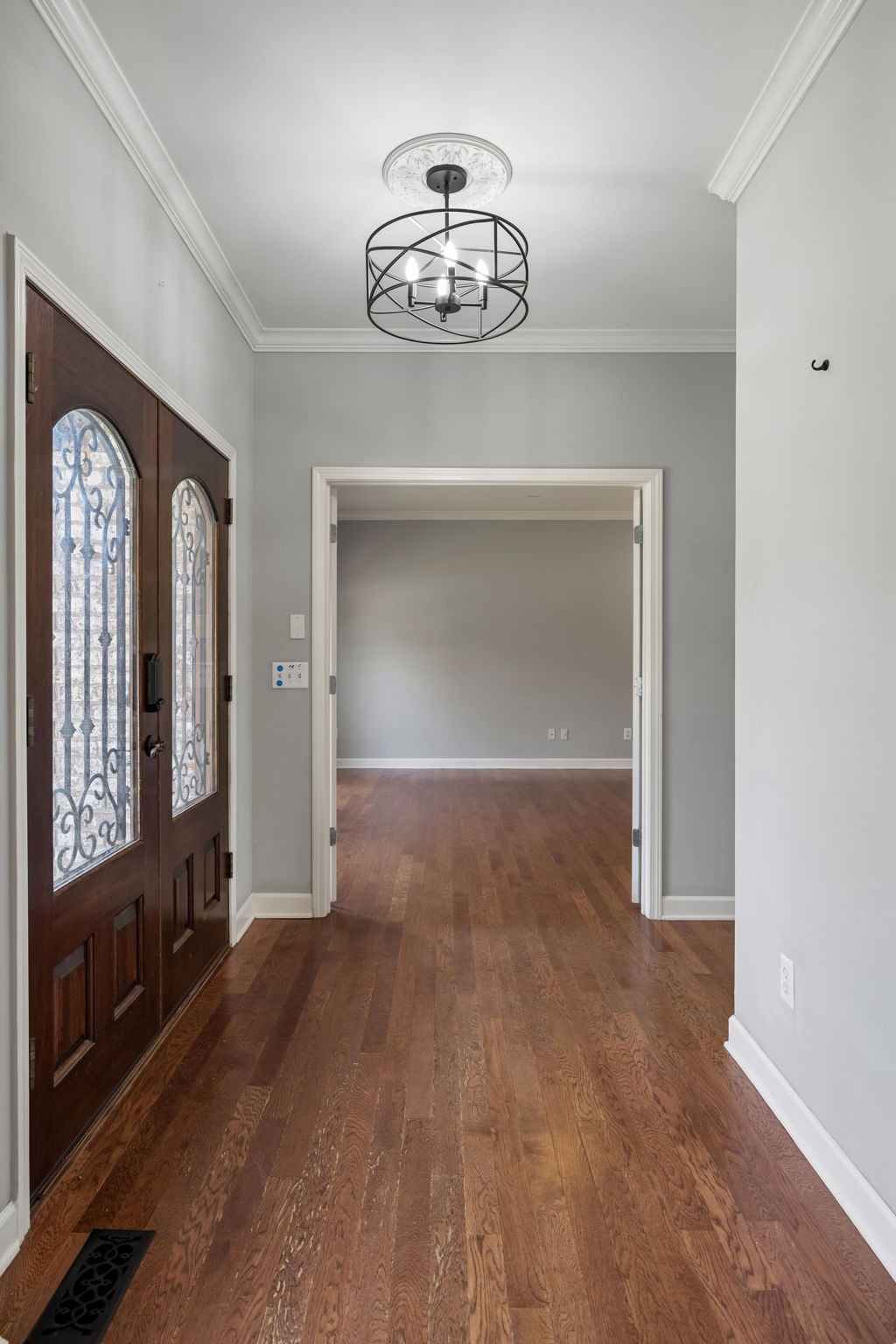 7504 Woodstream Drive Nashville TN 37221