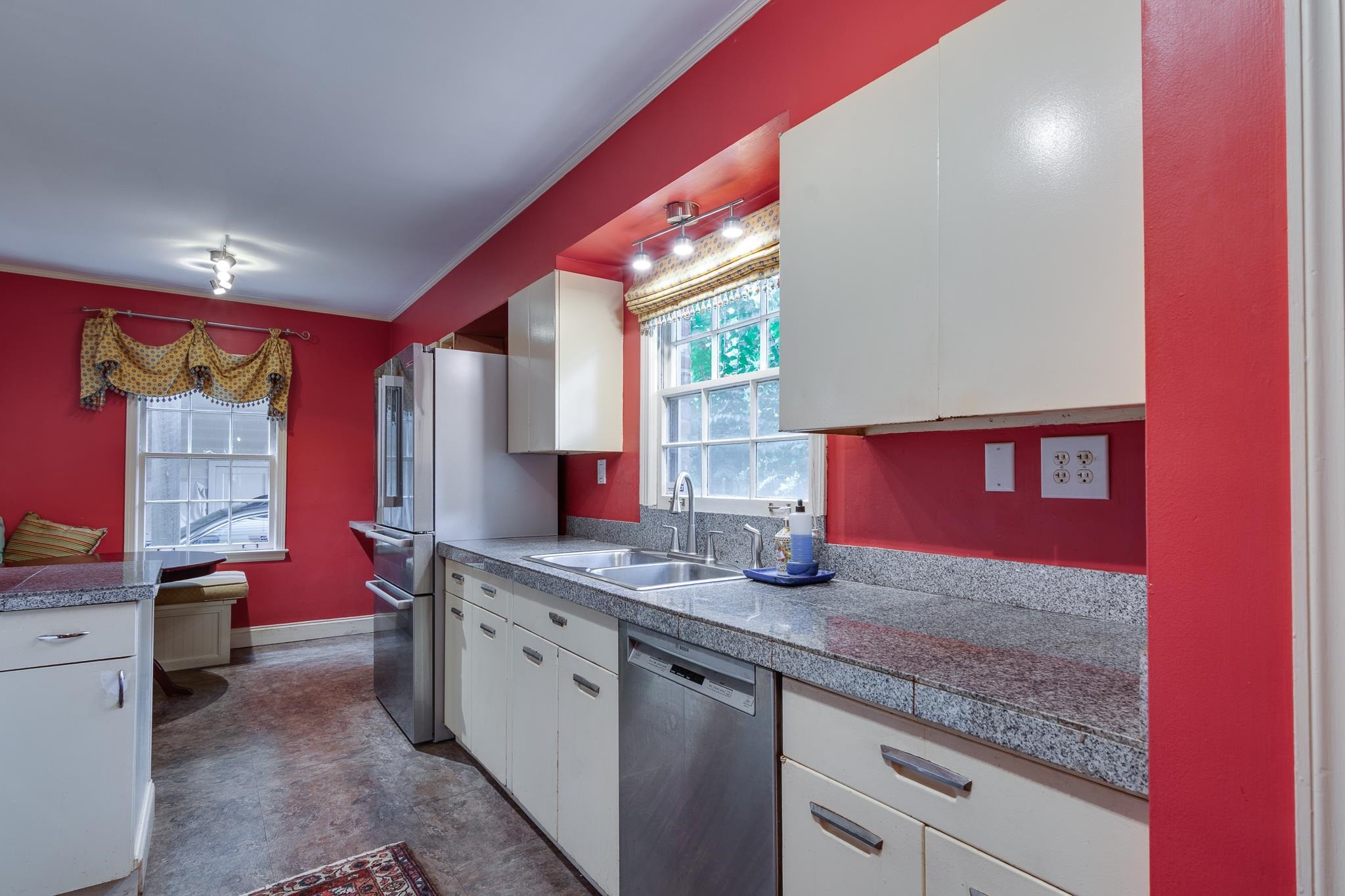 65 Laverne Lane Memphis TN 38117