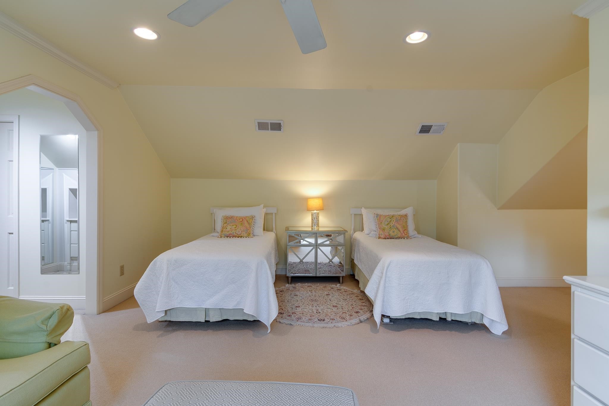 65 Laverne Lane Memphis TN 38117
