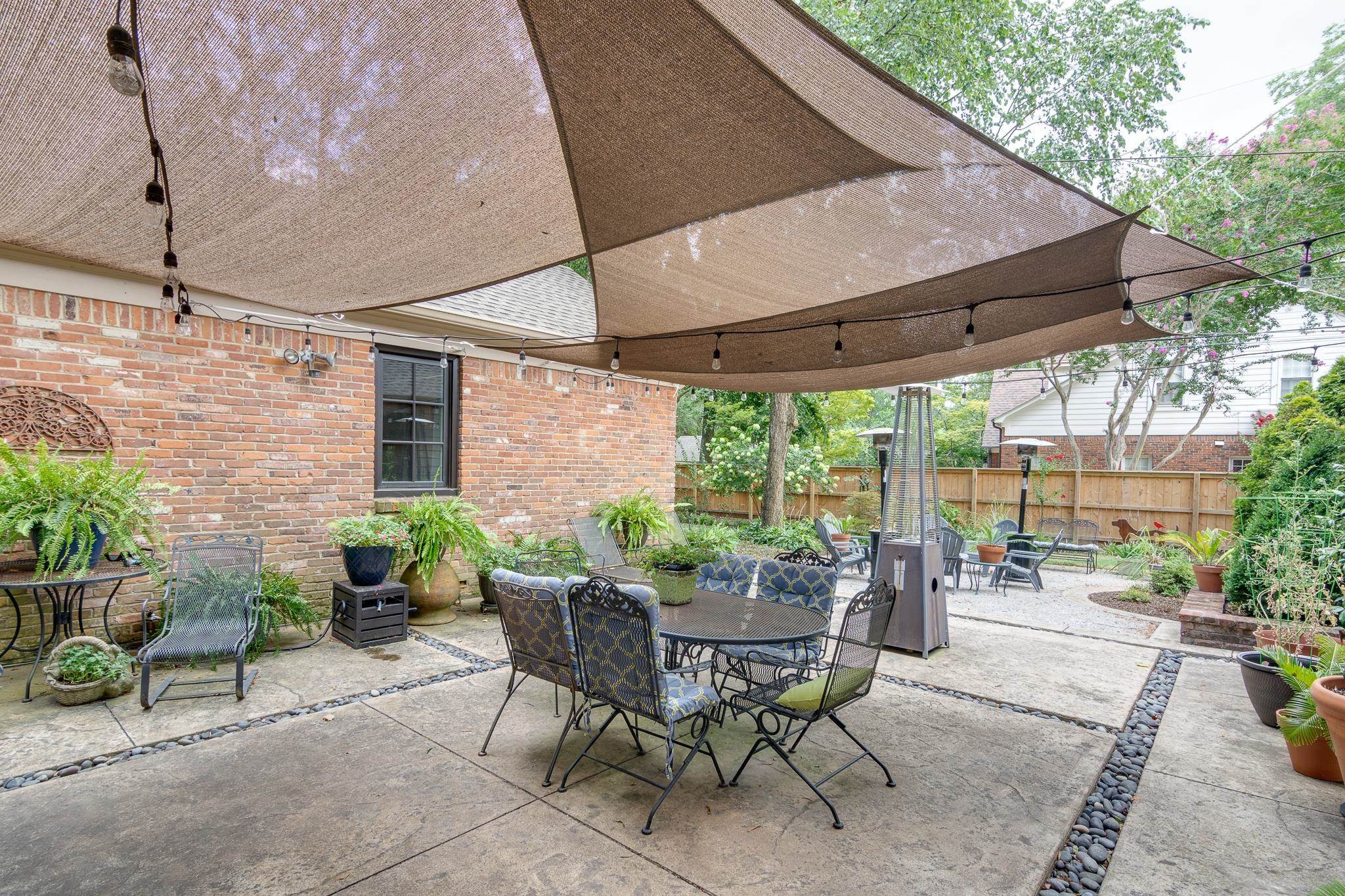 65 Laverne Lane Memphis TN 38117