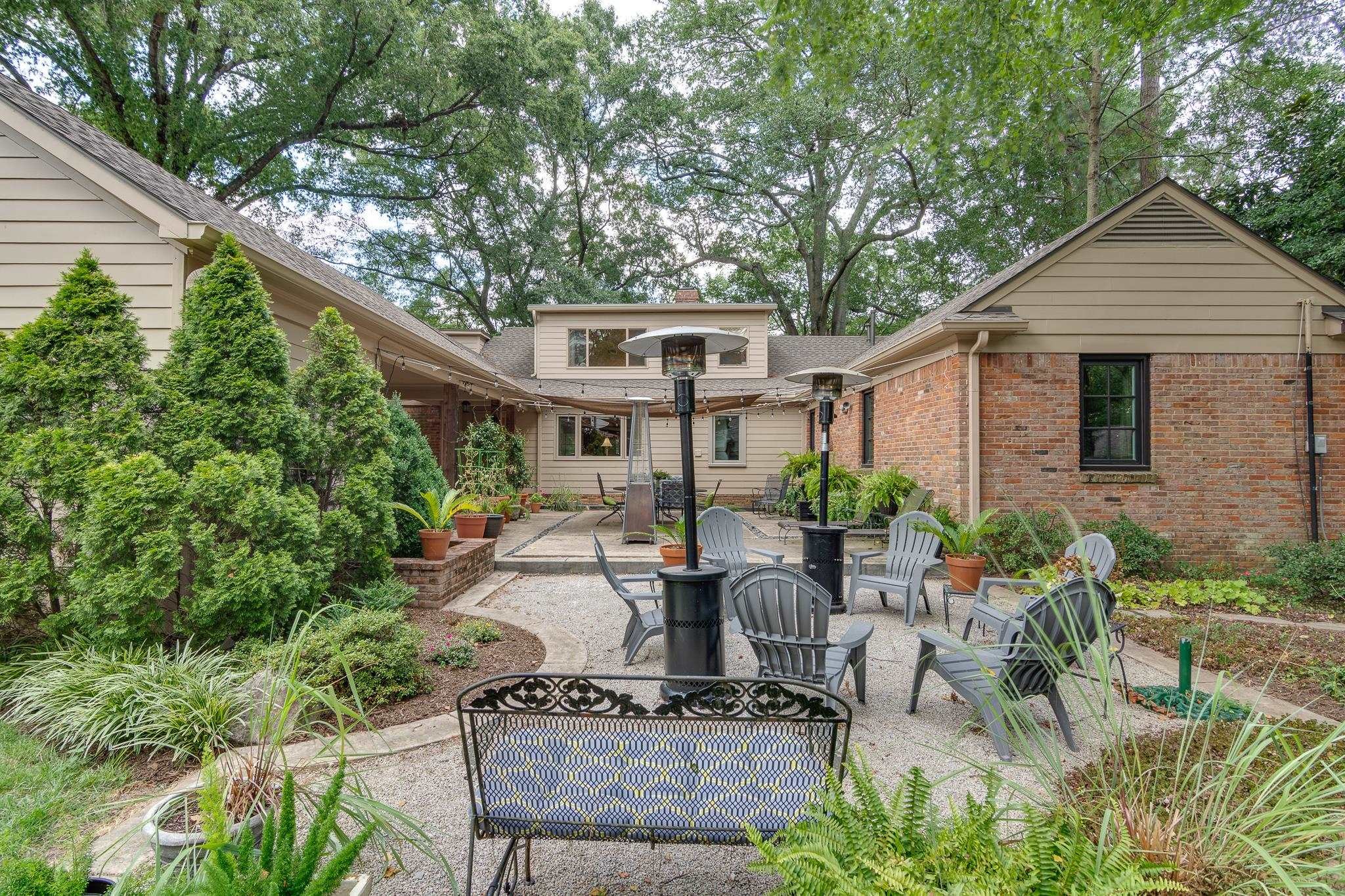 65 Laverne Lane Memphis TN 38117