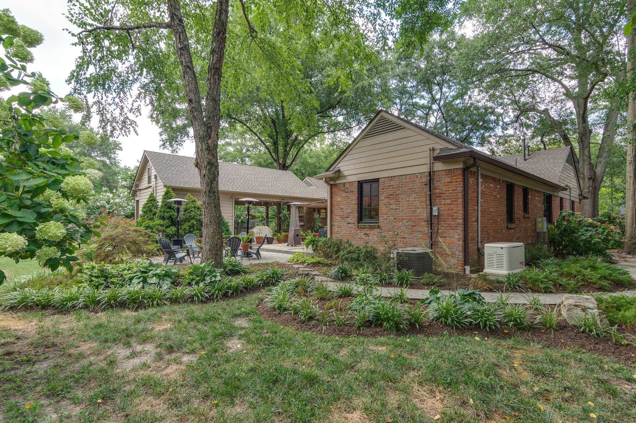 65 Laverne Lane Memphis TN 38117