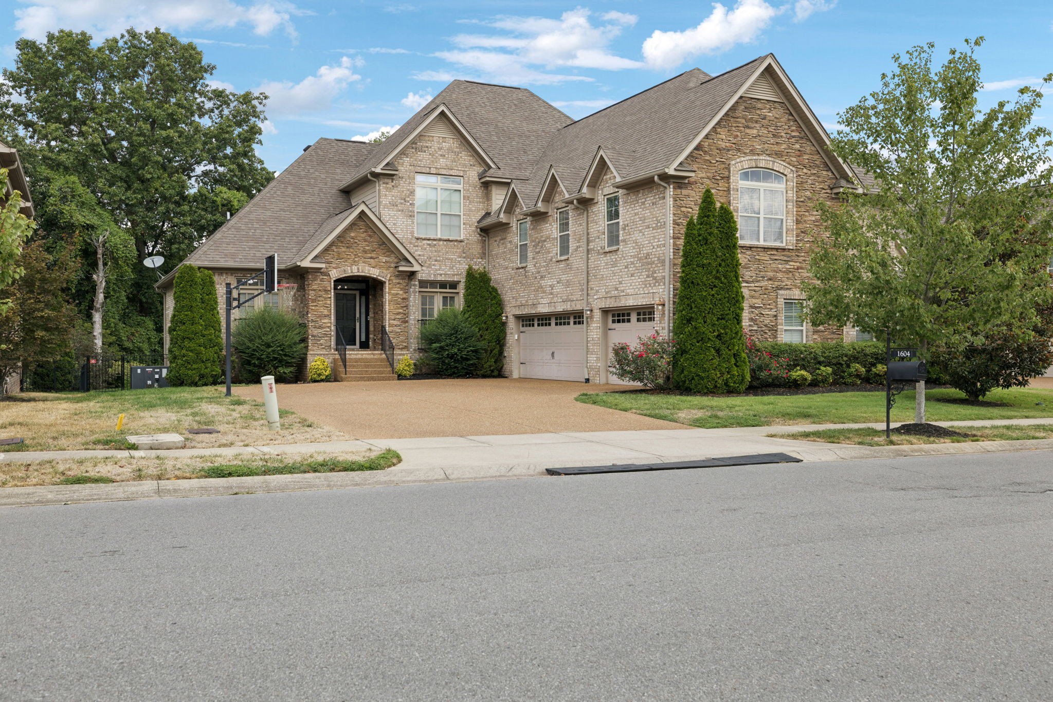 1604 Eden Rose Place Nolensville TN 37135