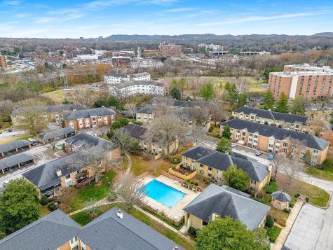 4487 Post Place Nashville TN 37205