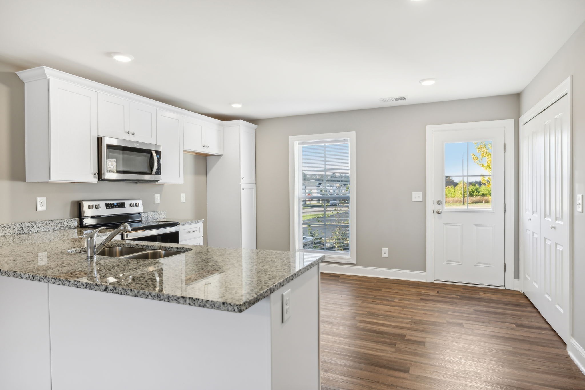 927 Sutton Cove Columbia TN 38401