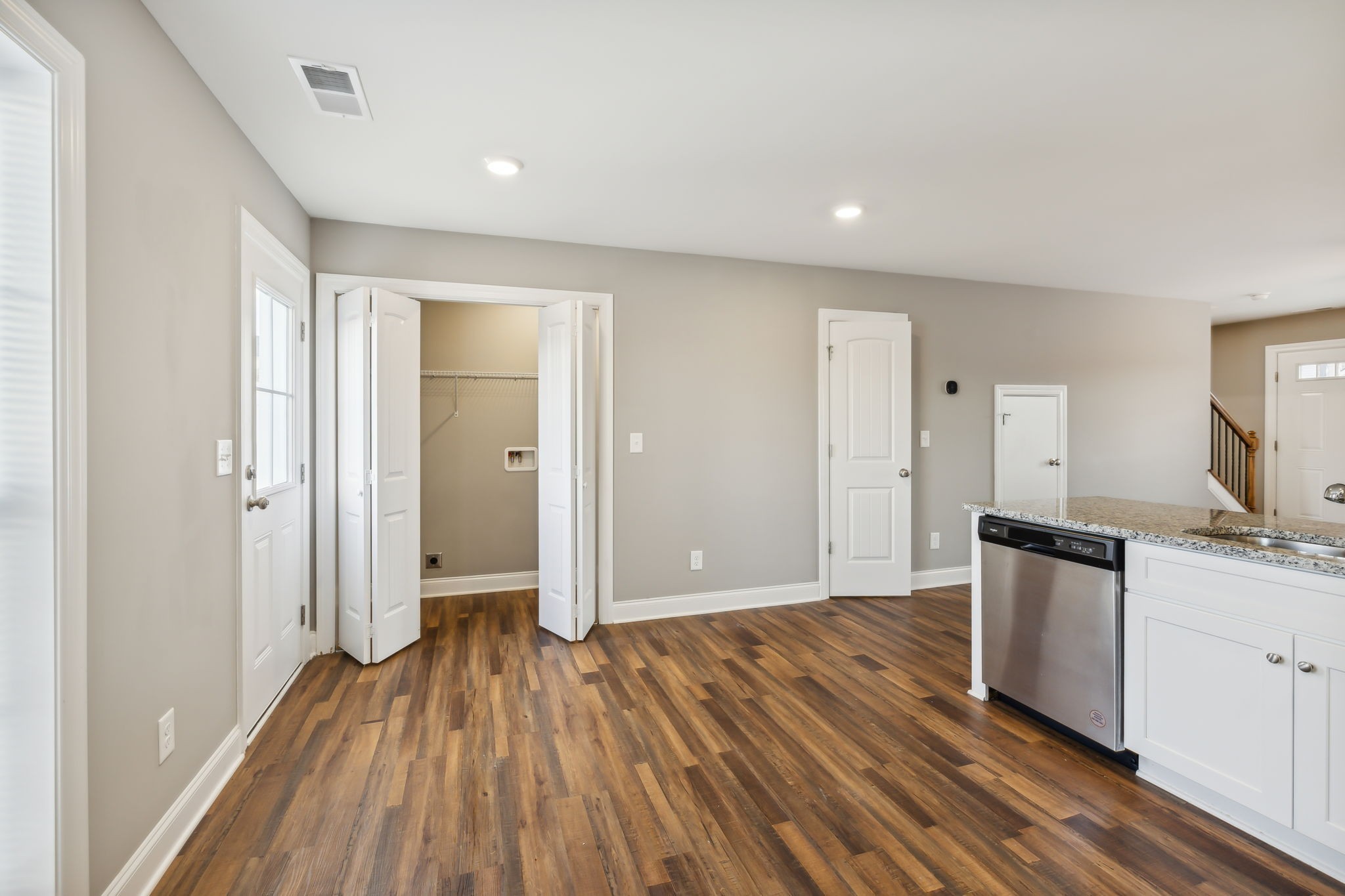 927 Sutton Cove Columbia TN 38401