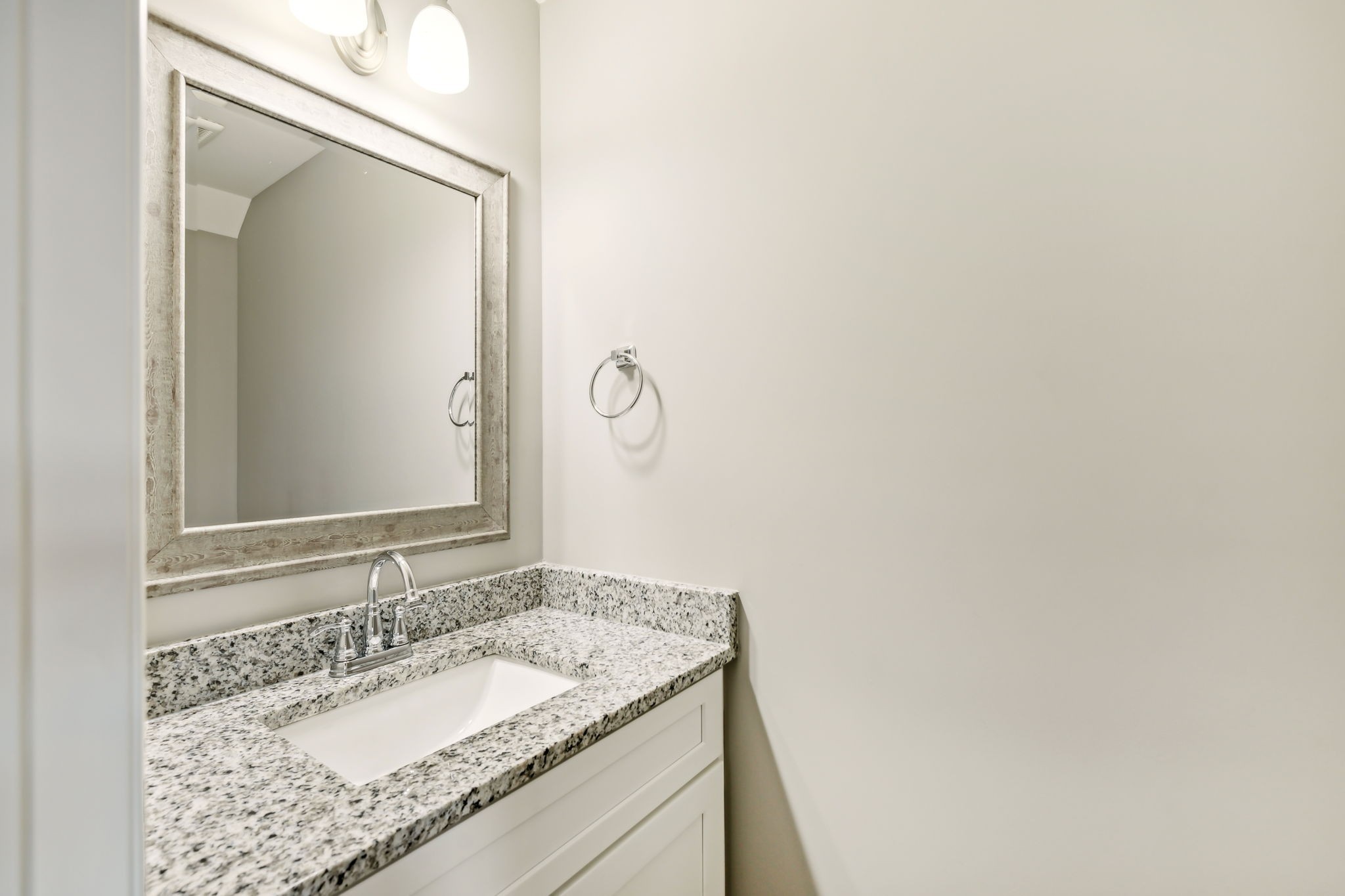 927 Sutton Cove Columbia TN 38401