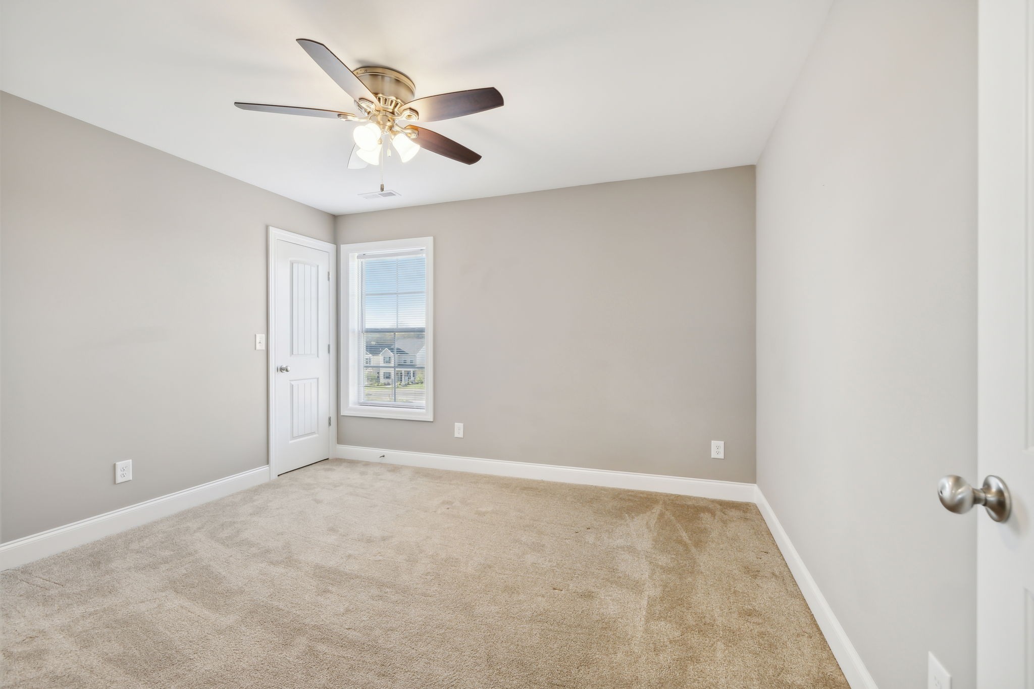 927 Sutton Cove Columbia TN 38401
