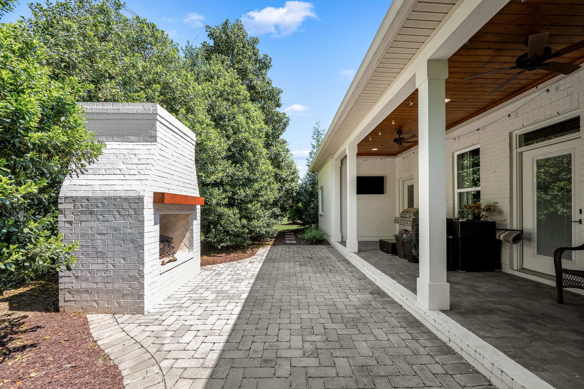 2119 White Poplar Court Murfreesboro TN 37130