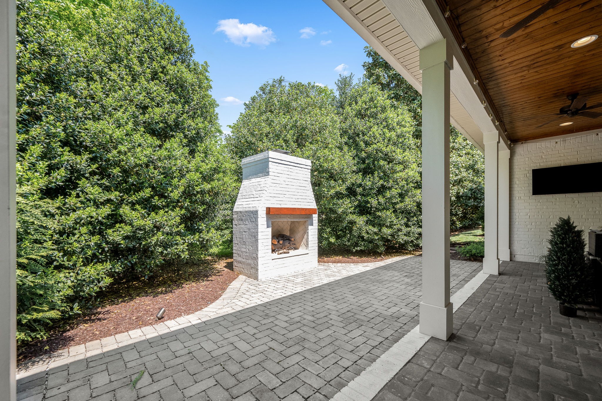 2119 White Poplar Court Murfreesboro TN 37130
