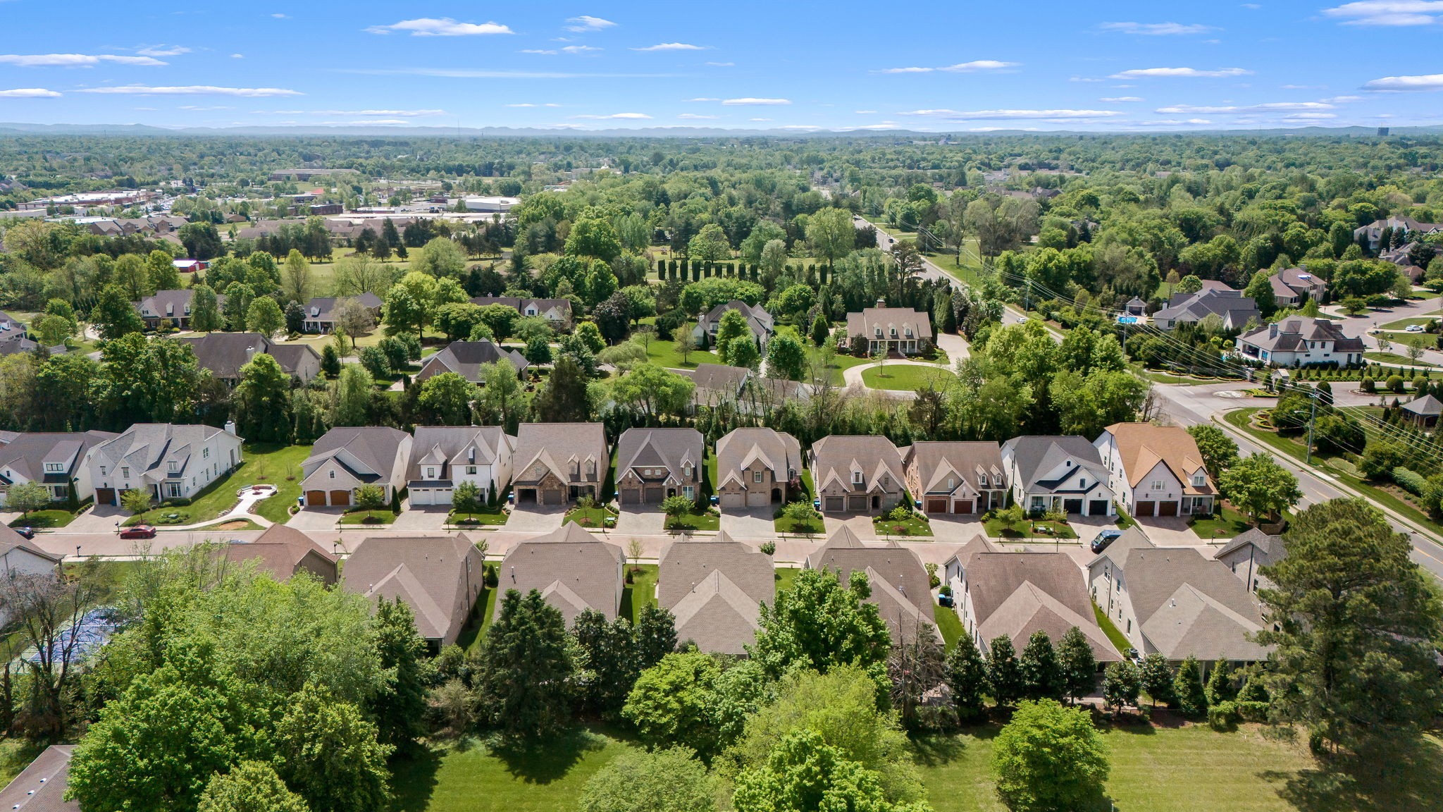 2119 White Poplar Court Murfreesboro TN 37130