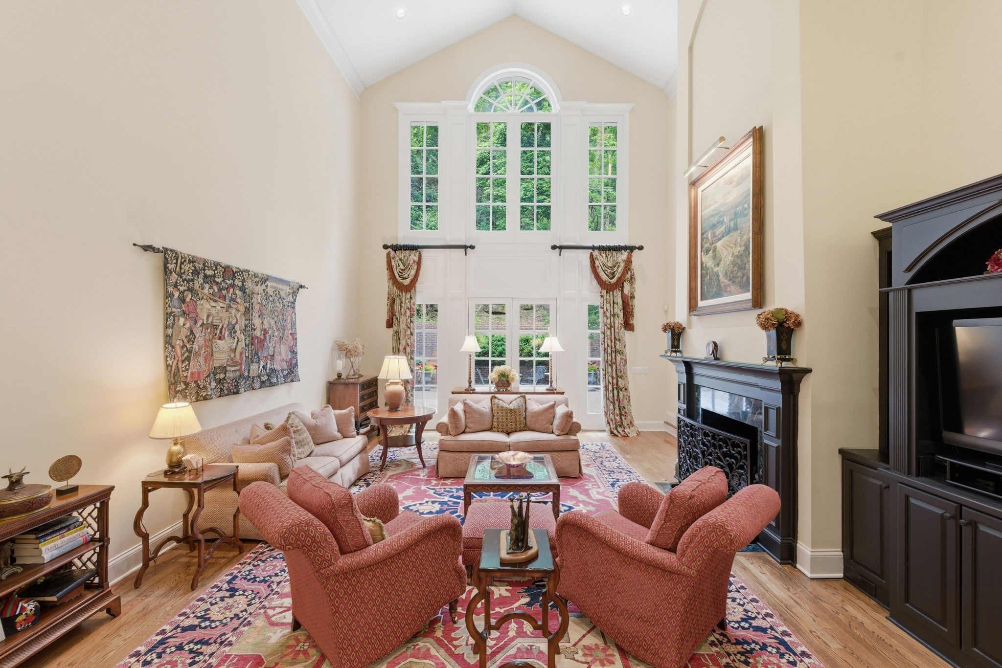 55 Annandale Nashville TN 37215