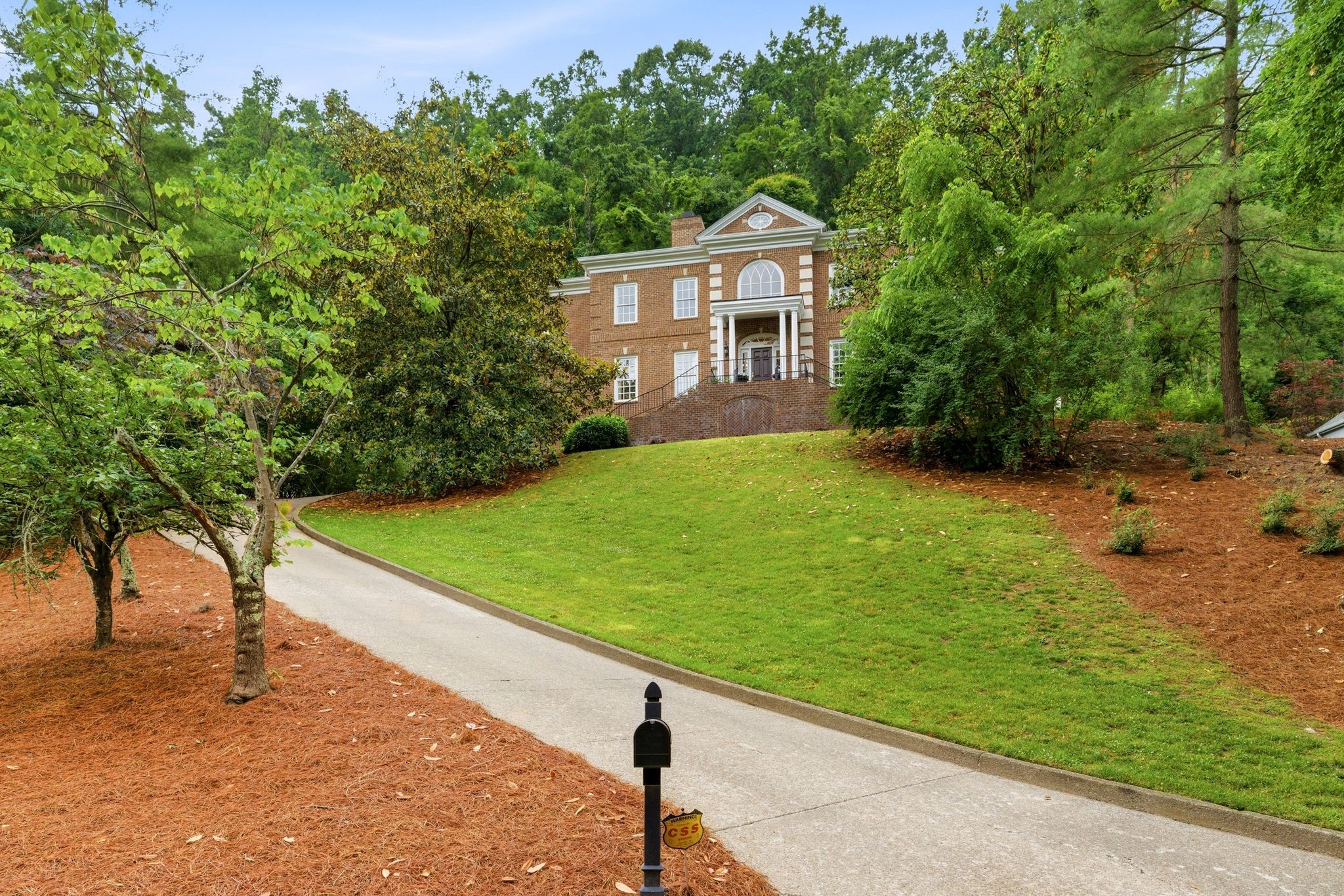 55 Annandale Nashville TN 37215