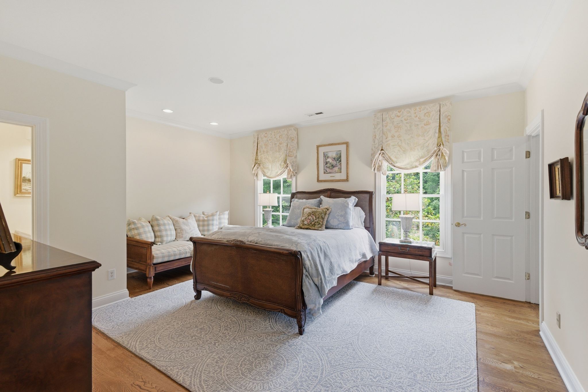 55 Annandale Nashville TN 37215
