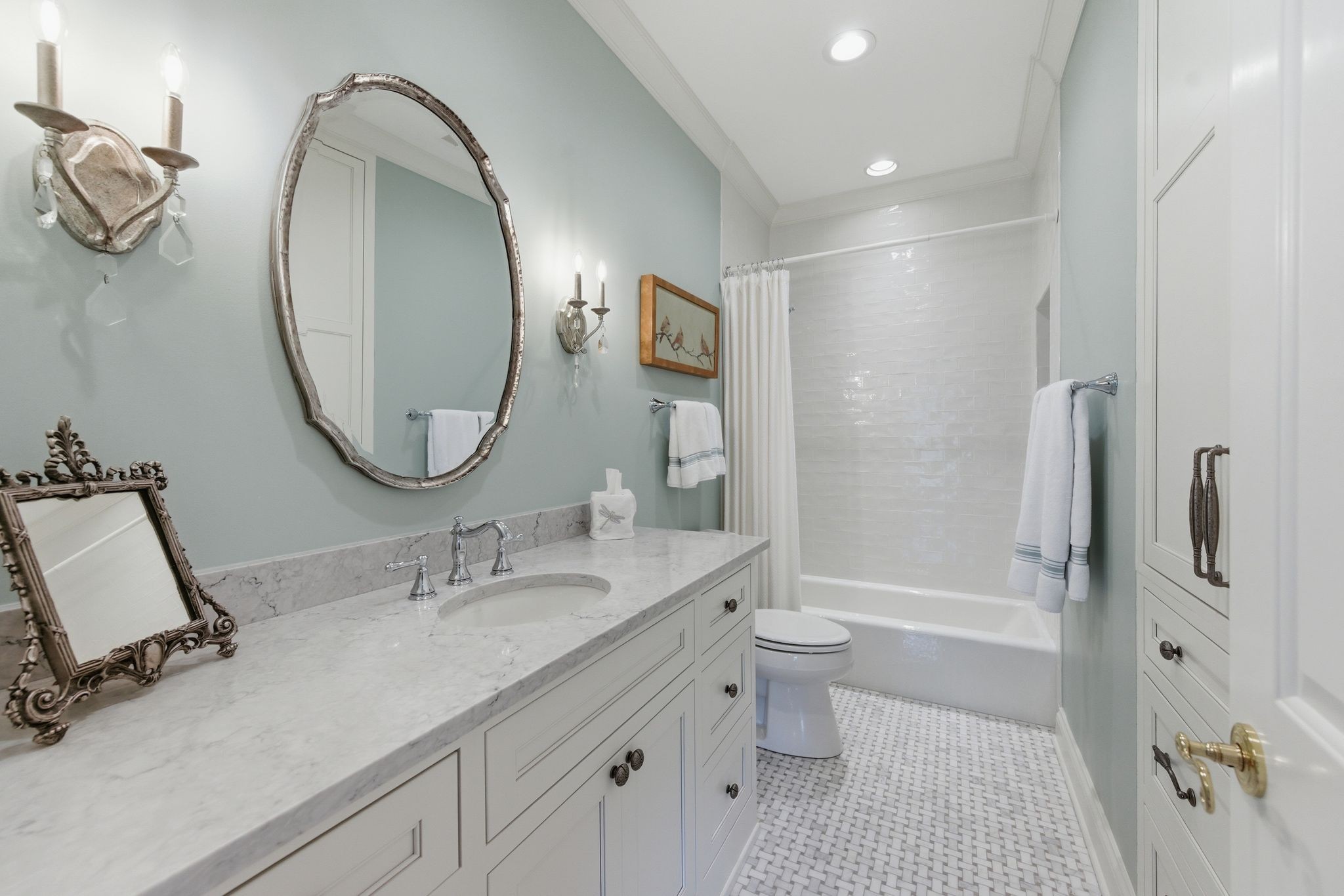 55 Annandale Nashville TN 37215