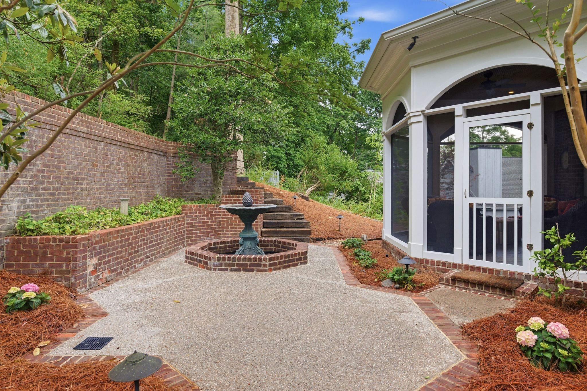 55 Annandale Nashville TN 37215