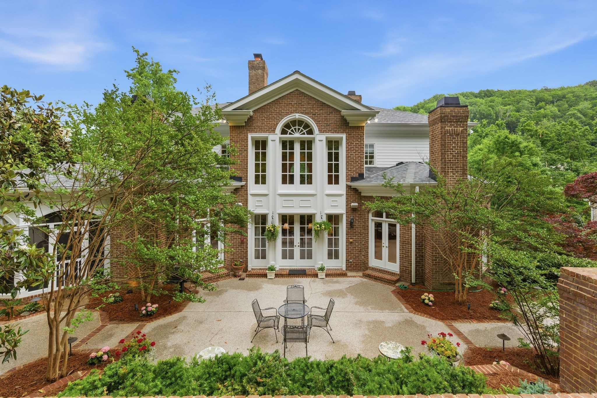 55 Annandale Nashville TN 37215