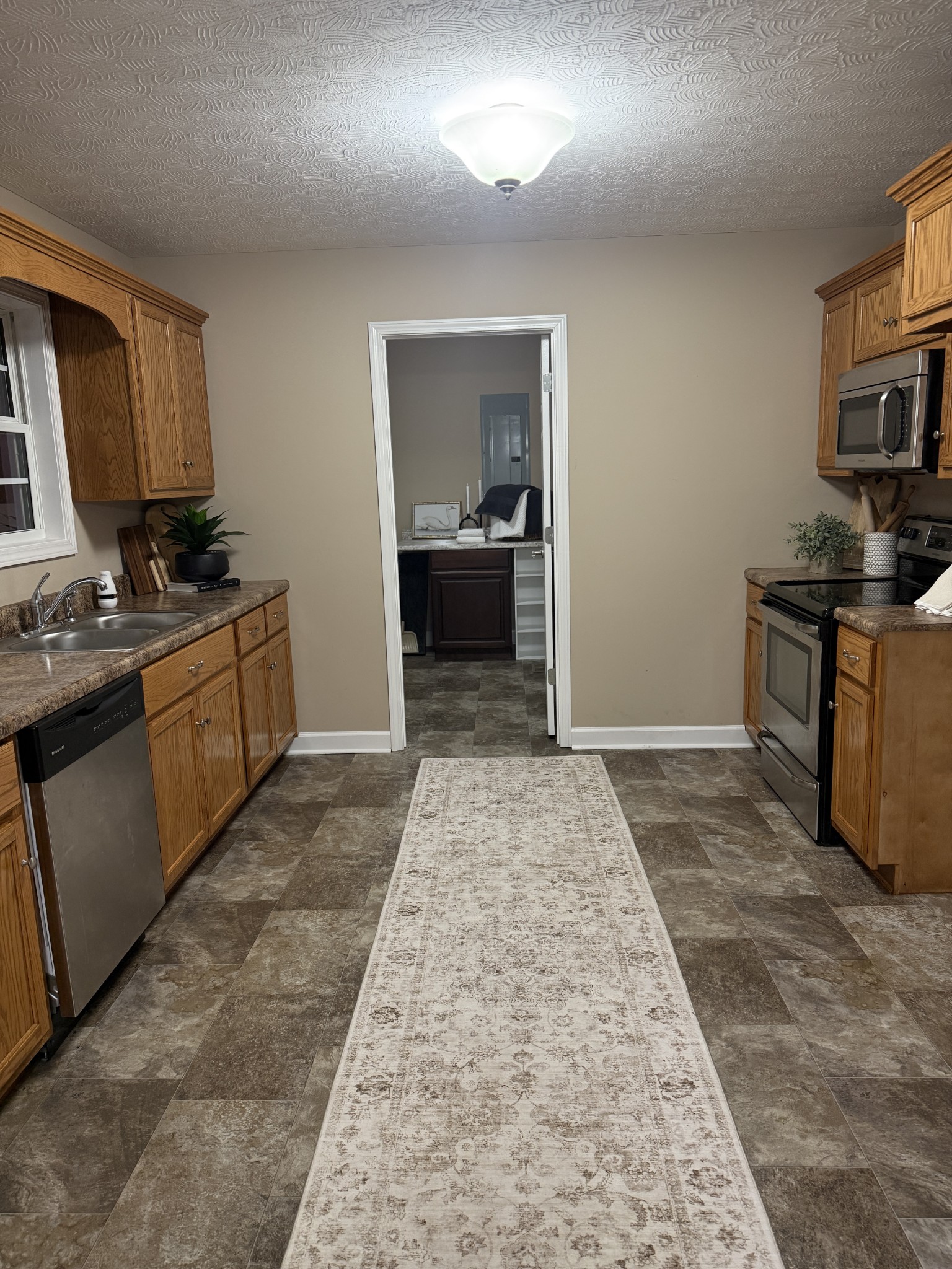 597 Long Creek Road Lafayette TN 37083