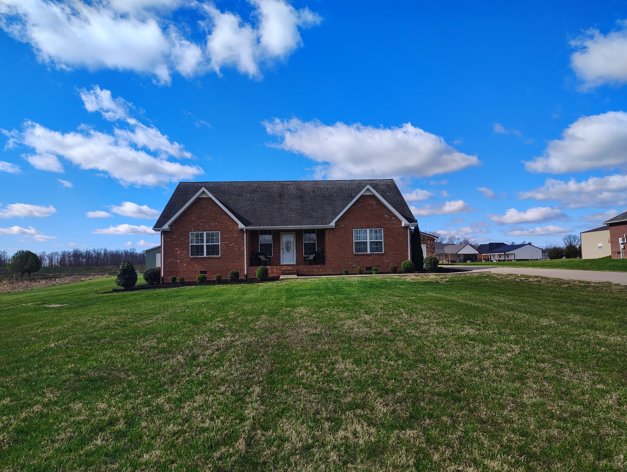 597 Long Creek Road Lafayette TN 37083