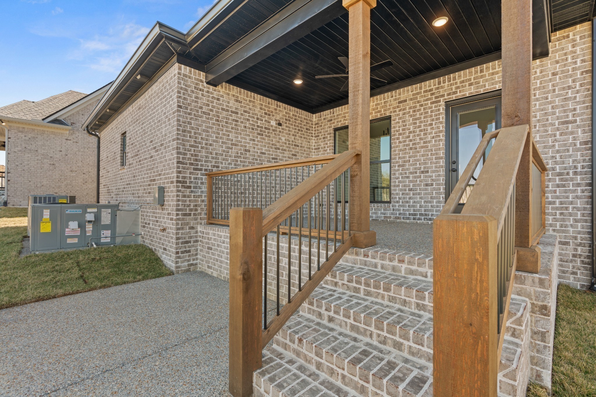 2033 Wt Chandler Boulevard #60 Gallatin TN 37066