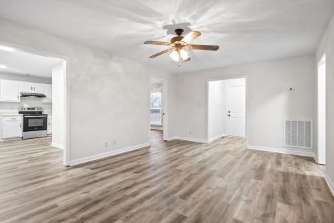 1214 Peachers Mill Road Clarksville TN 37042