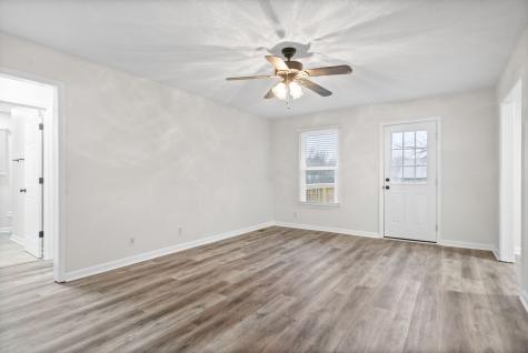 1214 Peachers Mill Road Clarksville TN 37042