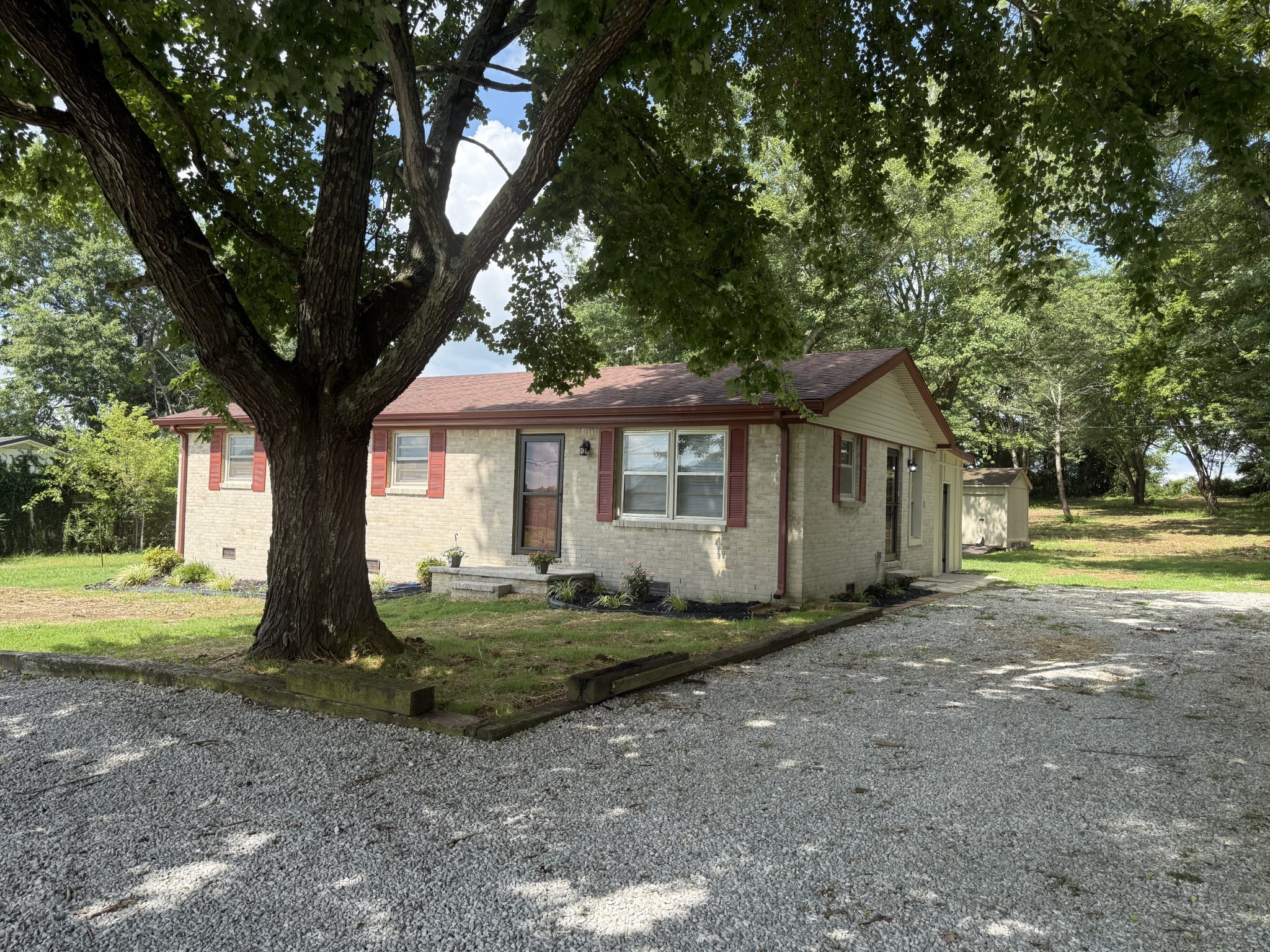 4525 Crisp Springs Road Mcminnville TN 37110
