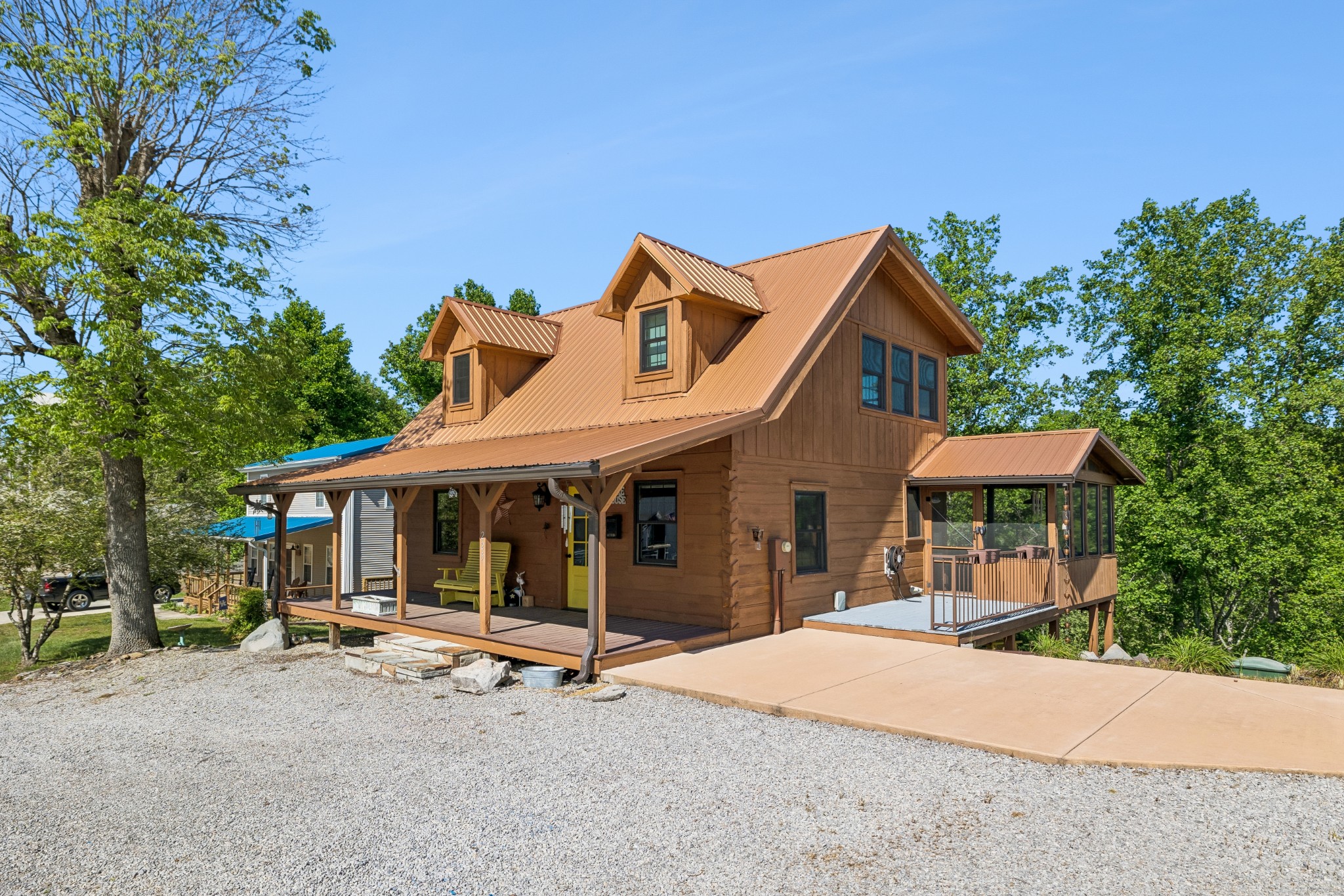 225 Bill Hunter Road Celina TN 38551