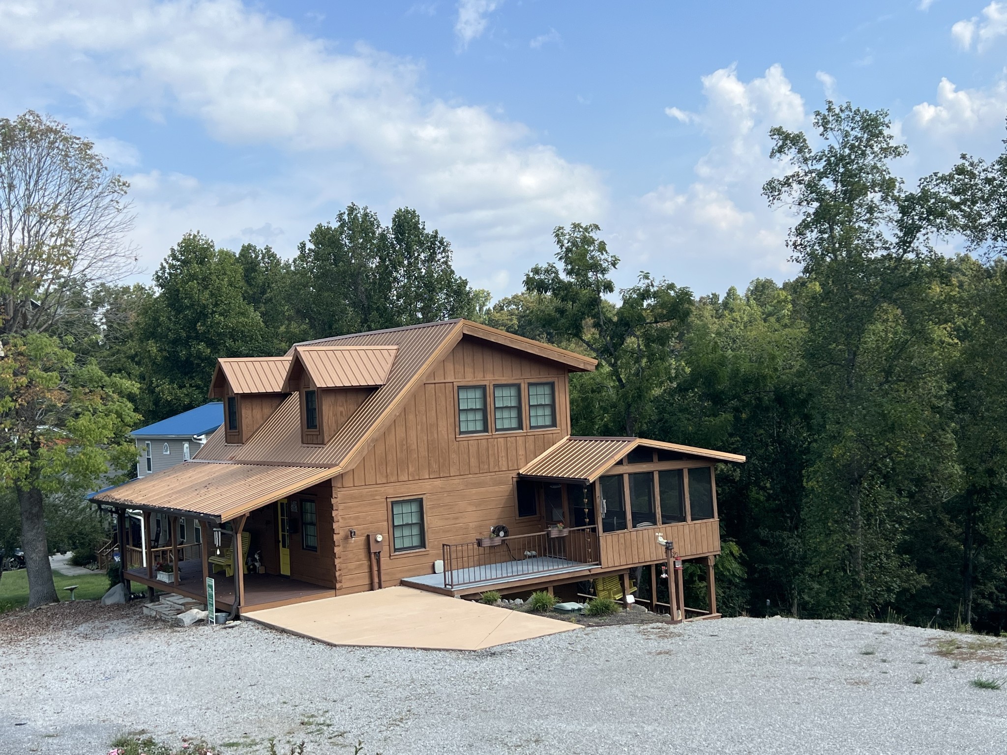 225 Bill Hunter Road Celina TN 38551