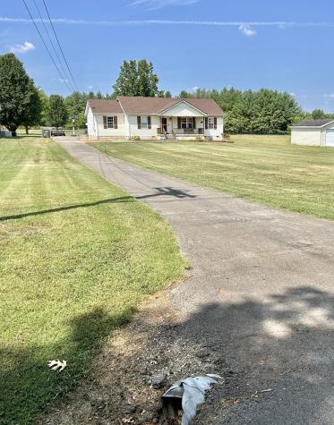 2463 Dinky Lane Murfreesboro TN 37129