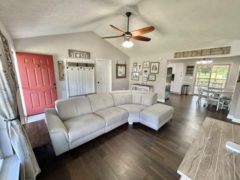 2463 Dinky Lane Murfreesboro TN 37129