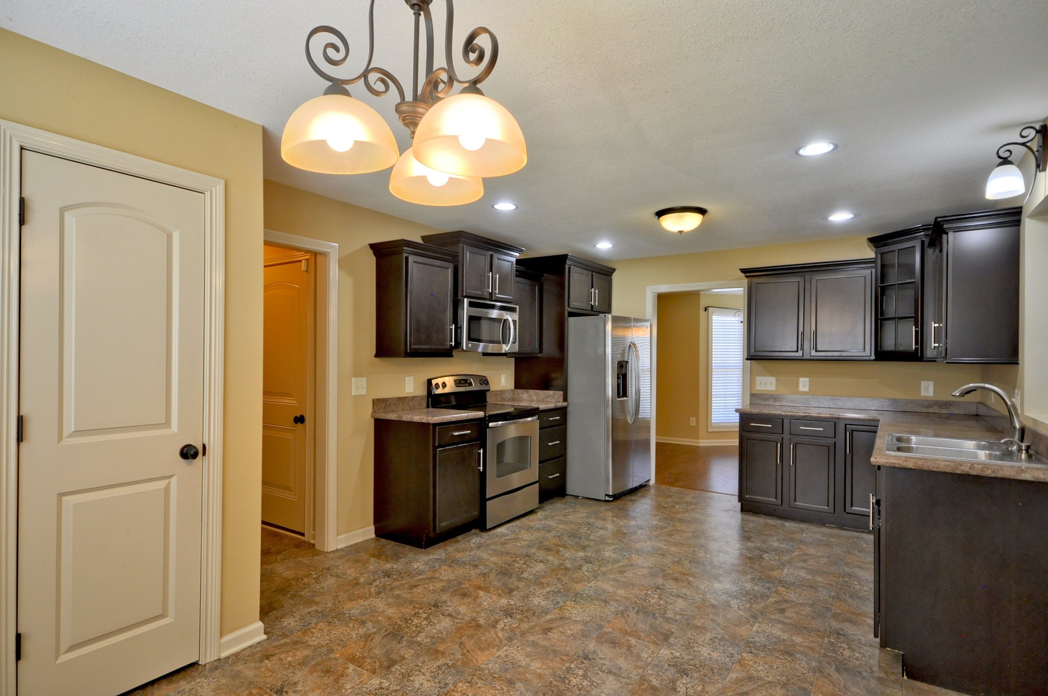 3723 Tradewinds Terrace Clarksville TN 37040